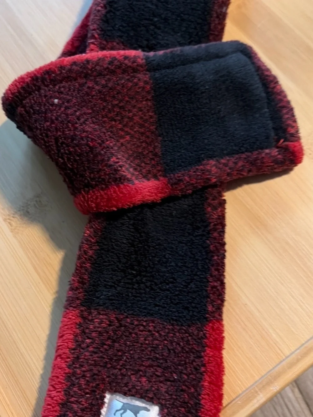 Dog’s Red and Black Fleece Scarf - Cozy Winter Accessory